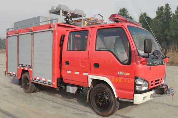 捷达消防牌SJD5050XXFQC73/W型器材消防车