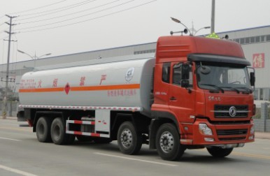 熊猫牌LZJ5311GRYD1型易燃液体罐式运输车