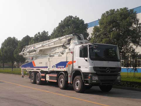 中联牌ZLJ5430THBB型混凝土泵车