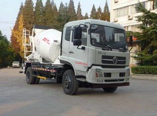 东风牌DFZ5160GJBBX4型混凝土搅拌运输车