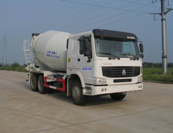 瑞江牌WL5250GJBZZ40型混凝土搅拌运输车
