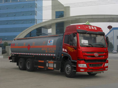 程力威牌CLW5252GRYC4型易燃液体罐式运输车