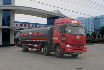 程力威牌CLW5251GFWC4型腐蚀性物品罐式运输车
