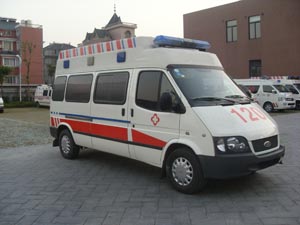 中汽牌ZQZ5036-XJH型救护车